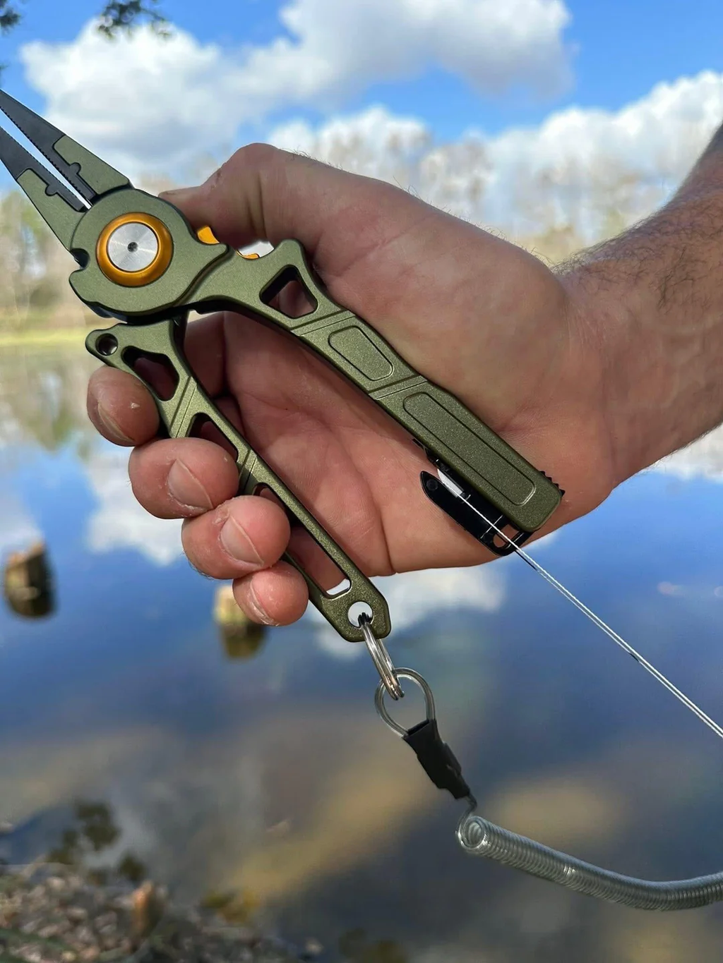 Fishing Pliers - Green
